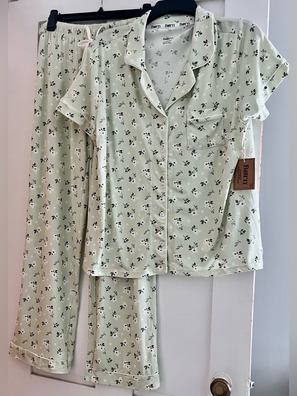 BORN Meadow Green Floral Print Pajama Set New Pastel Size L